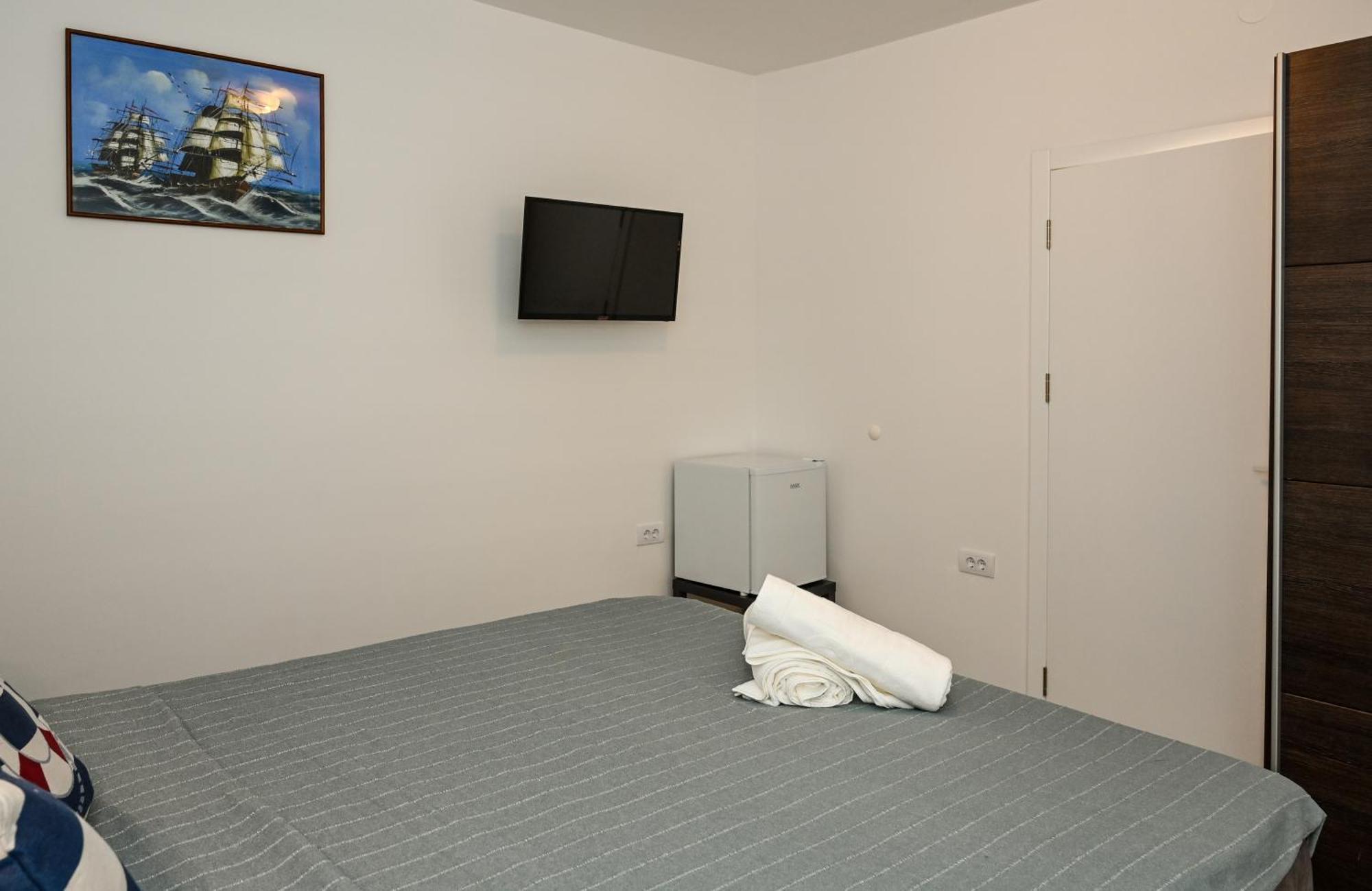 Porto Azzurro Apartments Tivat Exterior photo