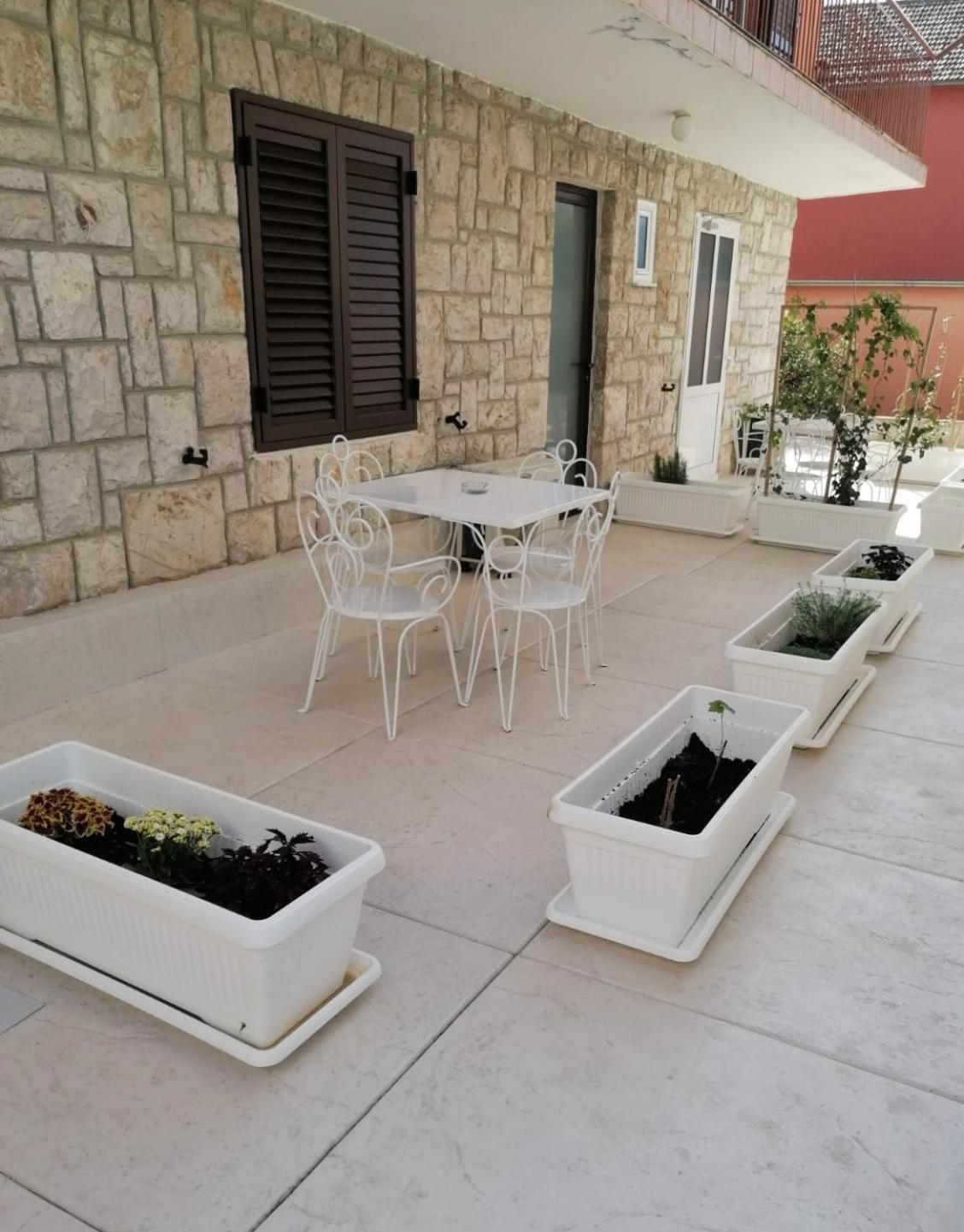 Porto Azzurro Apartments Tivat Exterior photo